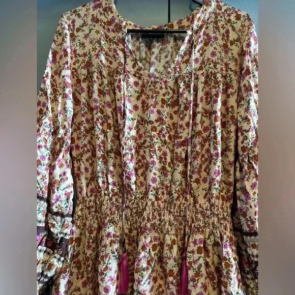 VICI floral dress (size L) - Picture 6 of 9